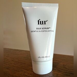 Fur Silk Scrub Exfoliating Body Scrub, Sample Size, 1 Fl Oz/30 mL